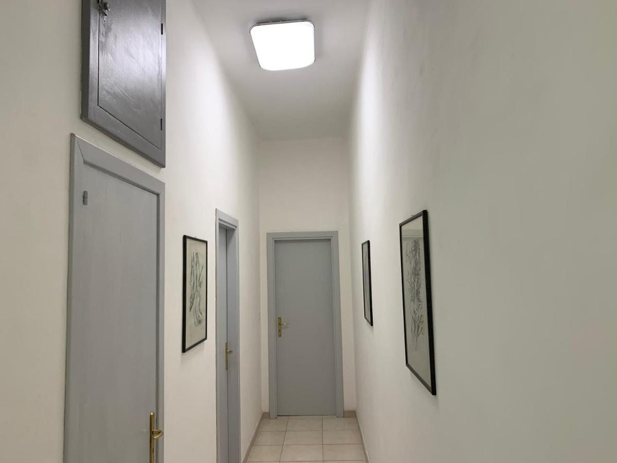 Apartment City Center Eighty-Five Μπάρι Εξωτερικό φωτογραφία