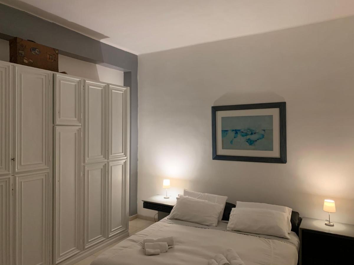 Apartment City Center Eighty-Five Μπάρι Εξωτερικό φωτογραφία