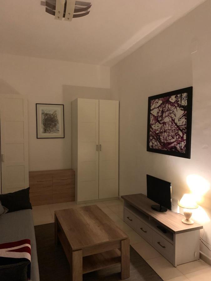 Apartment City Center Eighty-Five Μπάρι Εξωτερικό φωτογραφία
