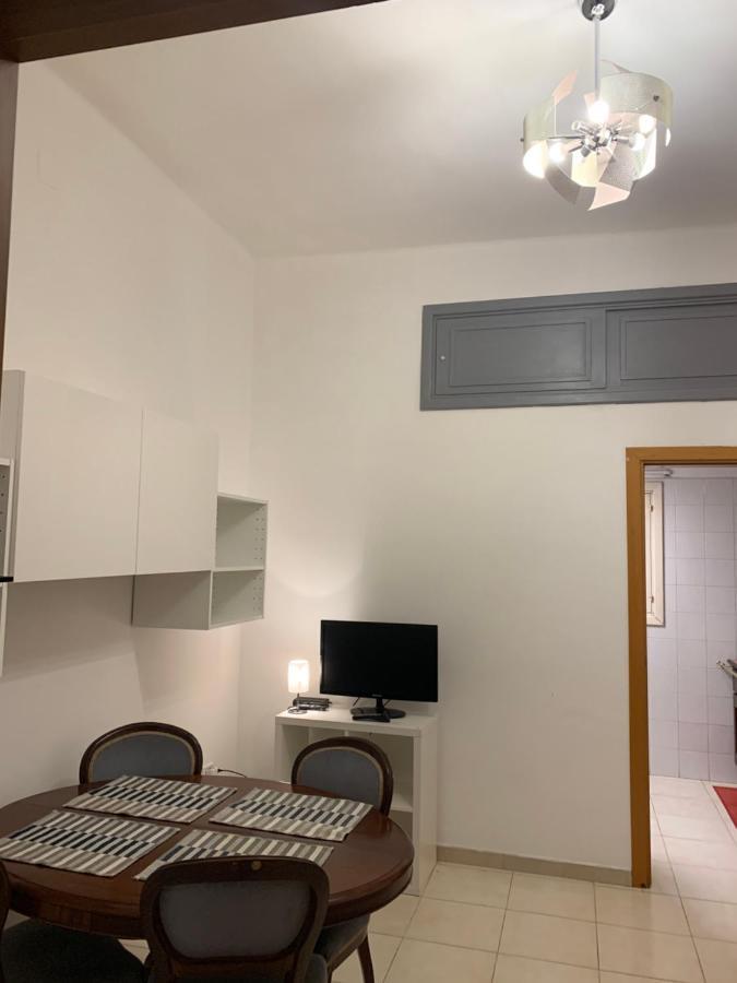 Apartment City Center Eighty-Five Μπάρι Εξωτερικό φωτογραφία